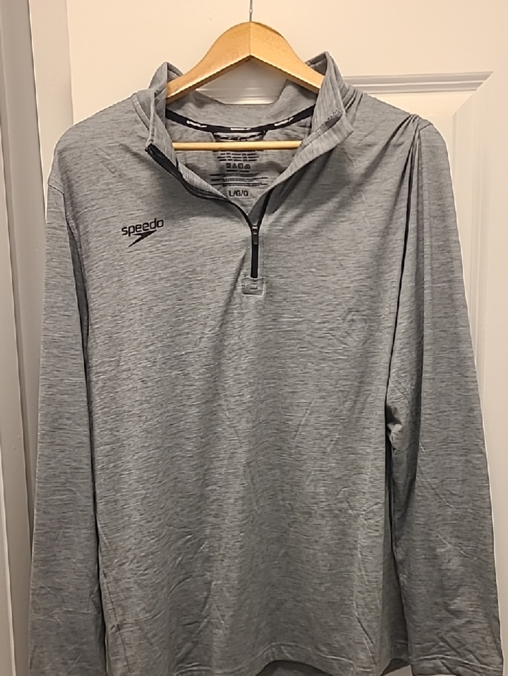 Speedo Men's Heather Gray Quarter-Zip Performance Pullover